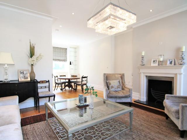 House for rent in Belgravia, Greater London