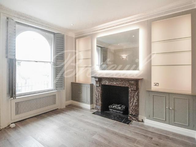 House for rent in Belgravia, Greater London