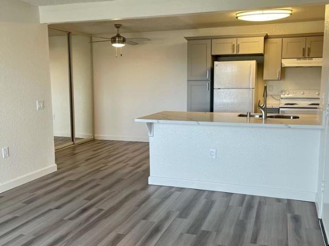 Apartment for rent in Oceanside, California