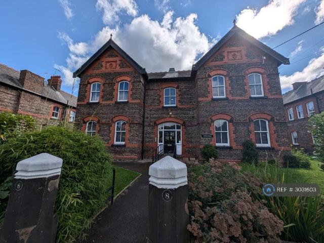 Apartment for rent in Calderstones