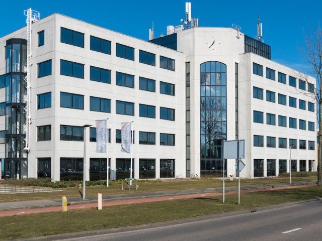 Bedrijfspand te huur in Capelle Aan Den Ijssel, Zuid Holland