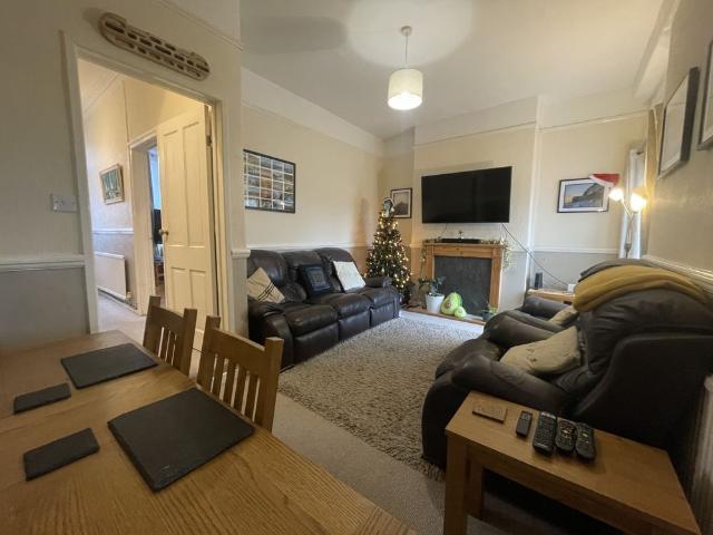 House for rent in The Colonies, Cardiff