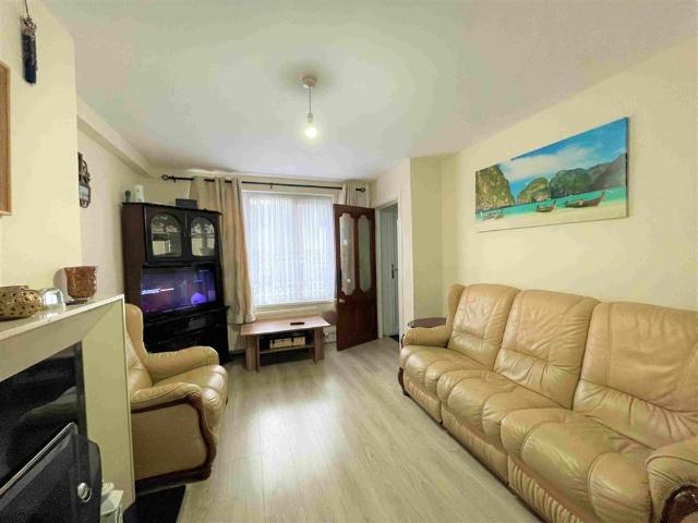 House to rent in Bluebell, North Tipperary