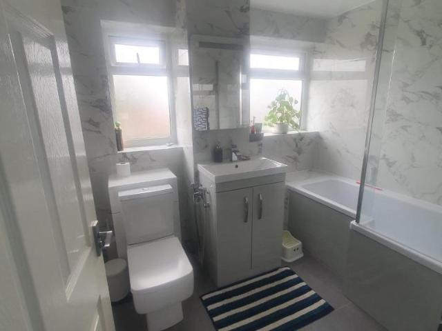 House for rent in Burnham, Swallow