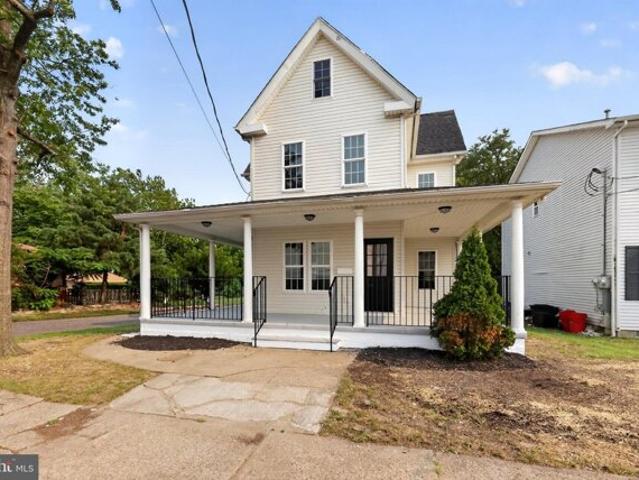 House for sale in Paulsboro, New Jersey