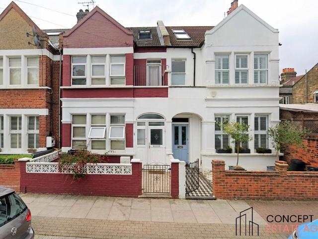 House for rent in Southfields, Greater London
