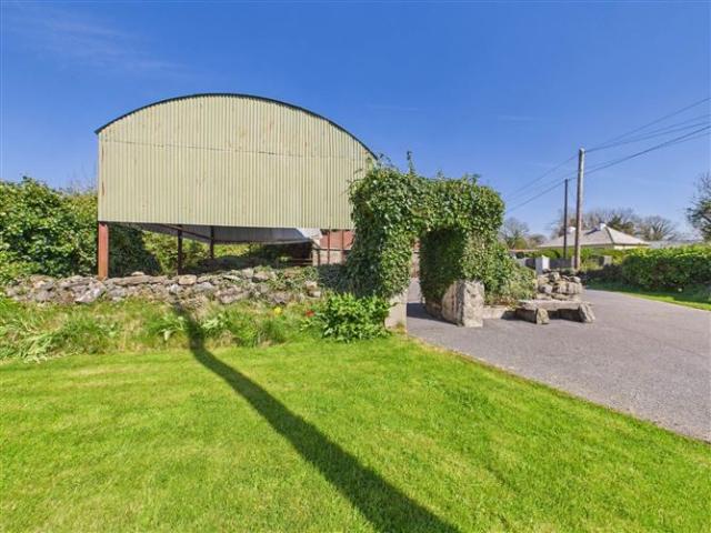 Farm for sale in Kilteevan Farm for sale in Kilteevan