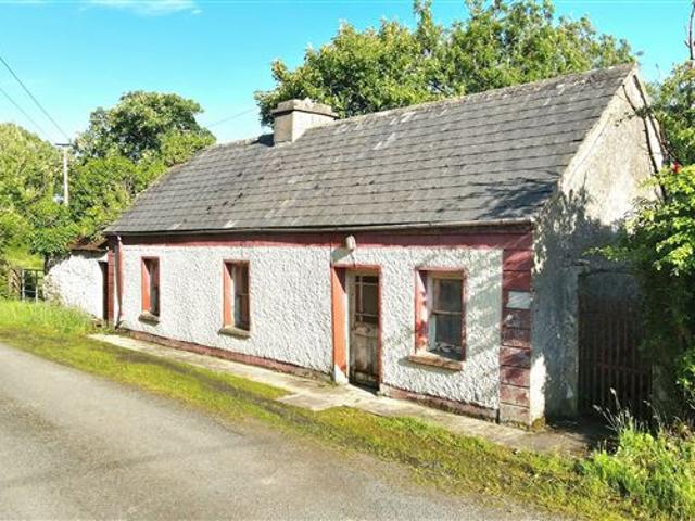 Farm for sale in Tibohine