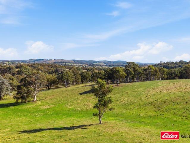 Cottage for sale in Nanima, New South Wales