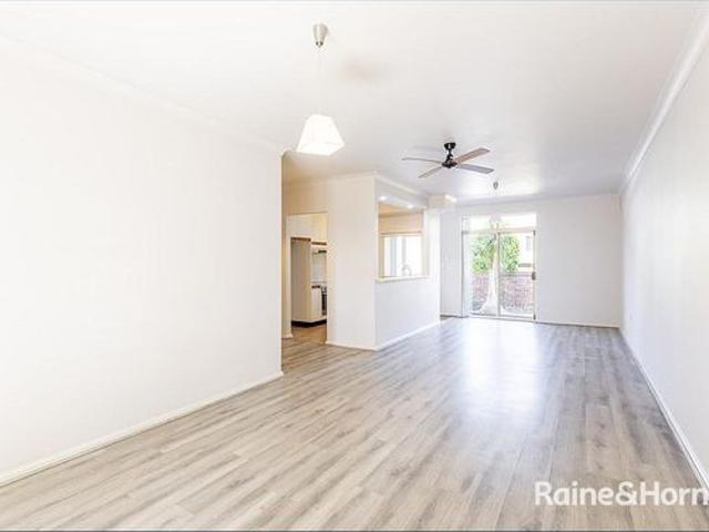 Apartment for rent in Wollongong West, New South Wales