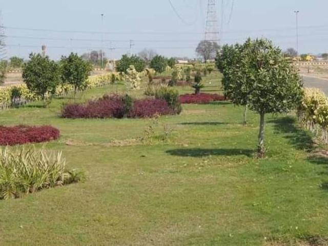 Land for sale in Lahore Motorway City, کوٹ عبد المالک