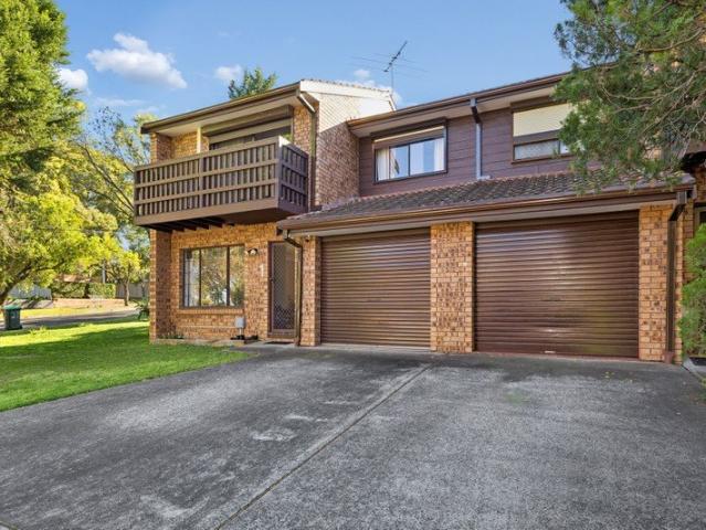 Townhouse for sale in Sydney, New South Wales