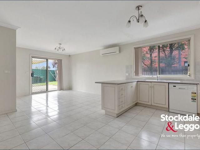 Townhouse for rent in Camerons Creek, Victoria