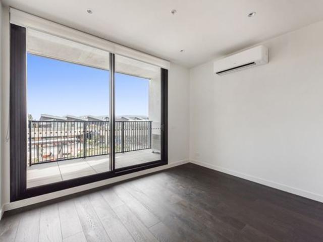 Apartment for rent in Burwood Brickworks, Melbourne