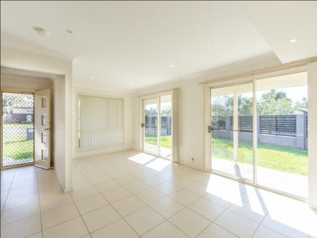 House for rent in Bateau Bay, New South Wales