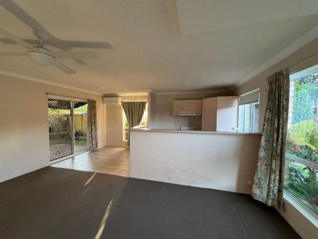 Townhouse for rent in Pottsville, New South Wales