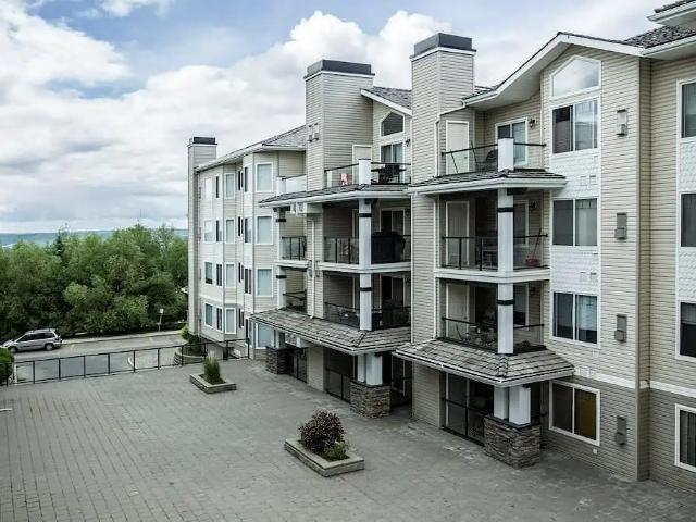 Condo for rent in Northwest, Alberta