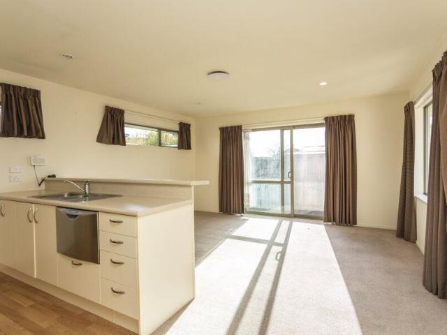Townhouse for rent in Papanui, Canterbury