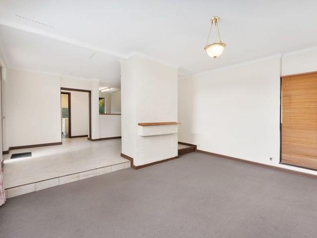 House for rent in Shelley, City of Canning