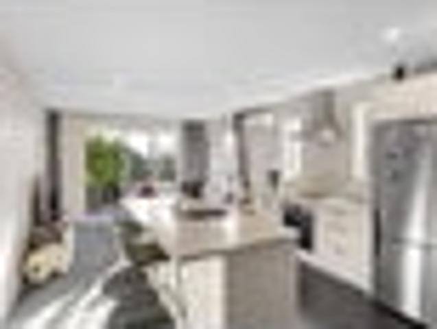 Townhouse for sale in Heathcote, Canterbury