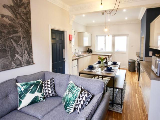Room for rent in Rowbarton, Rumwell