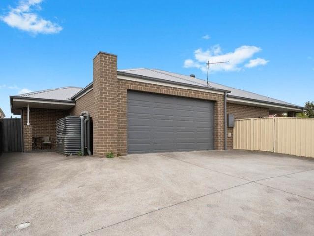 House for sale in Brisbane Grove, New South Wales