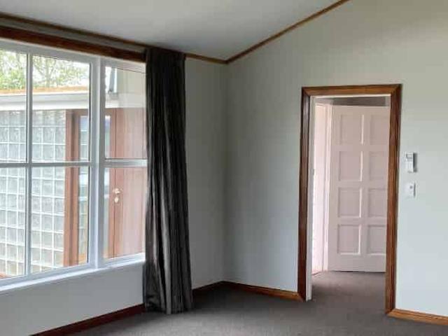 House for rent in Hamilton Central, Hamilton City
