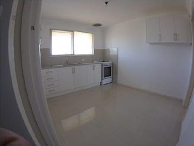 Apartment for rent in St Albans, Melbourne