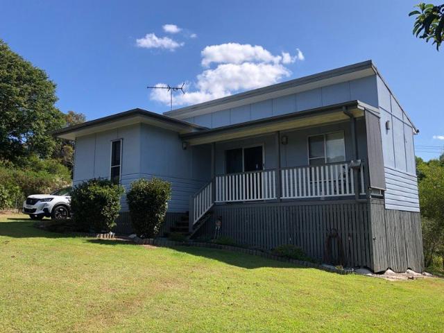 Cottage for rent in Toombul, Queensland