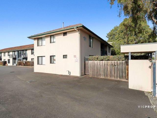 Apartment for sale in Camerons Creek, Victoria