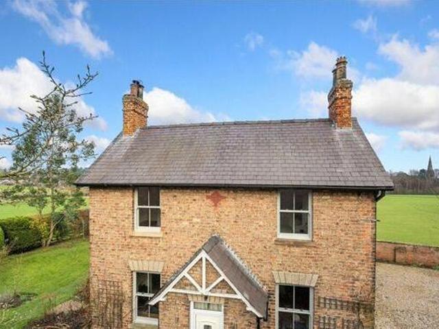 House for sale in Ripon, North Yorkshire