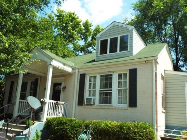 House for sale in Front Royal