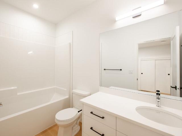 House for rent in Wedgewood, Alberta