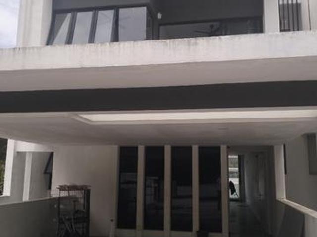 Townhouse for rent in Kajang, Langat