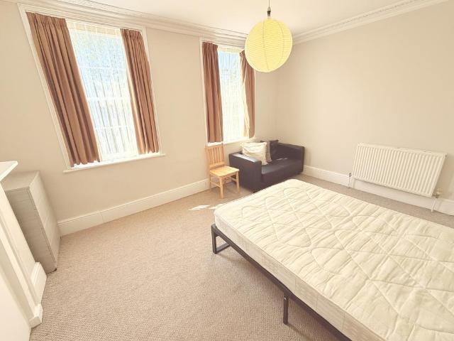 House for rent in Barnsbury, Greater London