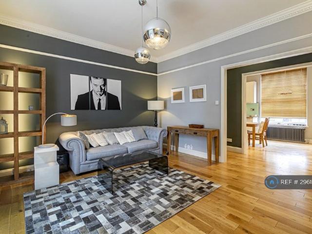 House for rent in Barnsbury, Greater London