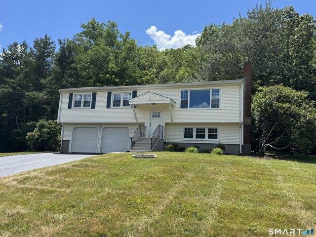 House for sale in North Haven, Connecticut