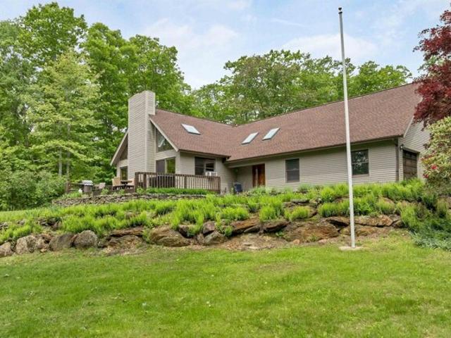 House for sale in New Hampshire