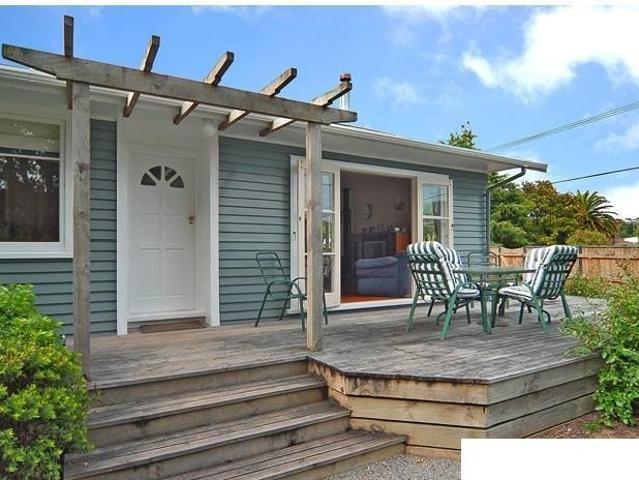 House for rent in Pauatahanui, Wellington