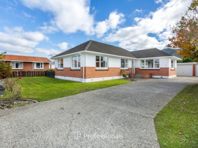 House for rent in Pauatahanui, Wellington