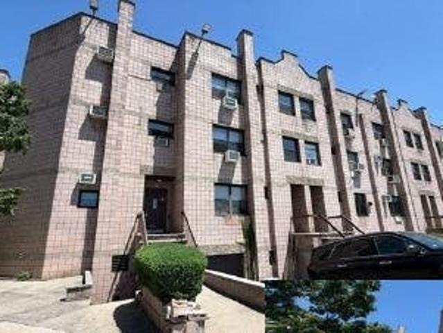 Condo for sale in Arverne, New York