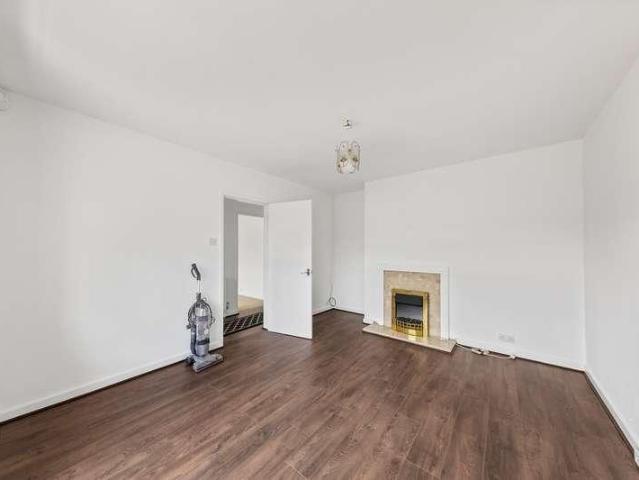 House for rent in Lingley Green, Warrington
