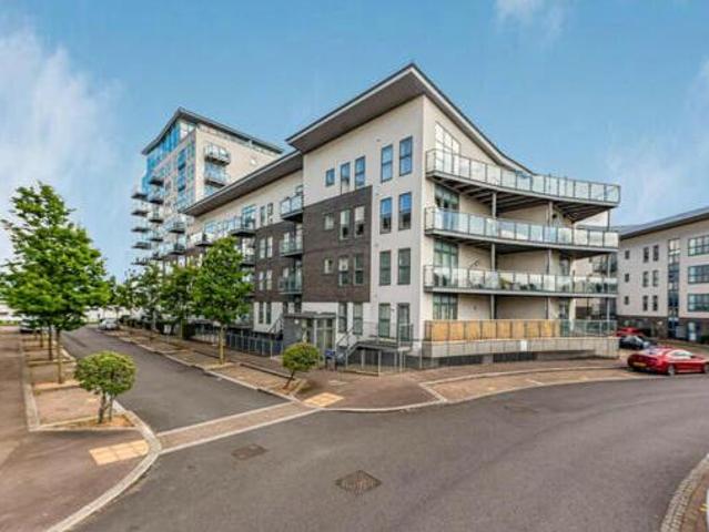 House for sale in Swanscombe and Greenhithe, Monks Orchard