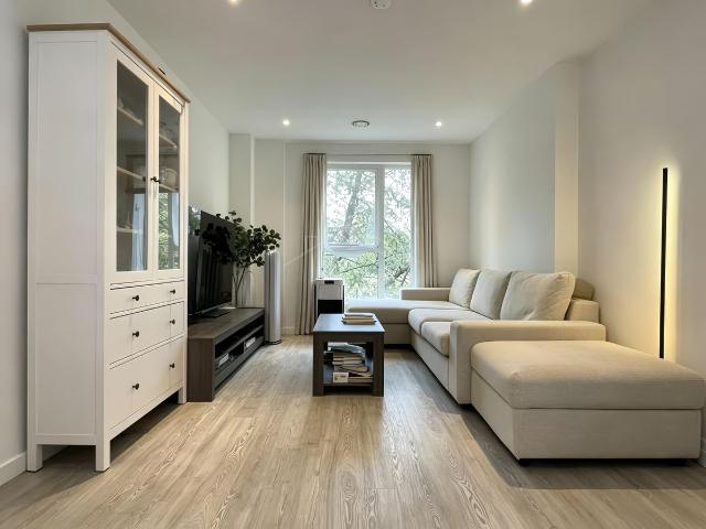 House for rent in Lampton, Greater London