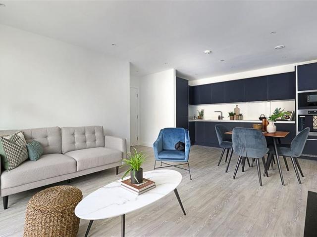 Apartment for rent in London Borough of Hounslow, Heston