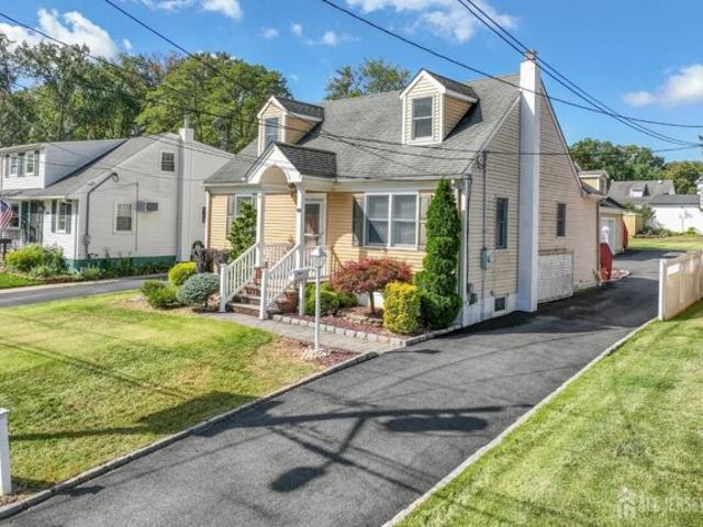 House for sale in Avenel, New Jersey