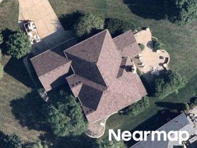 House for sale in Mchenry, Illinois