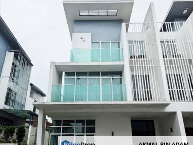 House for sale in Cyber 3, Sepang