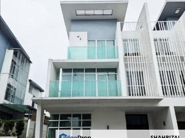 House for sale in Cyber 3, Sepang