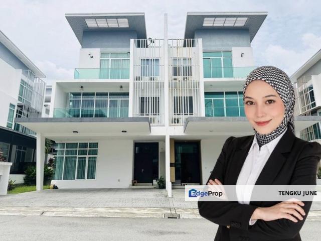 House for sale in Cyber 3, Sepang